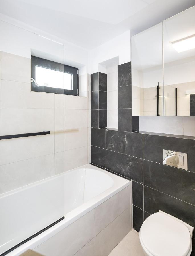 Central Apartment Diamond Bucareste Exterior foto